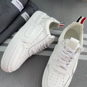 터보 톰브라운 로우탑 남여 스니커즈