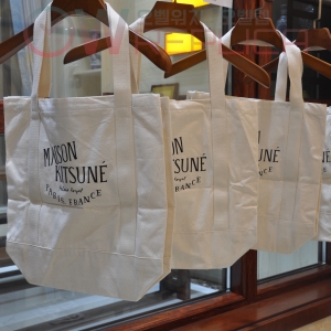 탑키츠네 메종키츠네 프린트 에코백