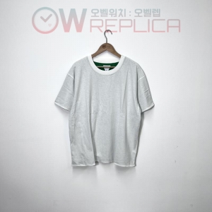 GOD공장 보테가베네타 화이트/그린 이중면 반팔 라운드 티셔츠